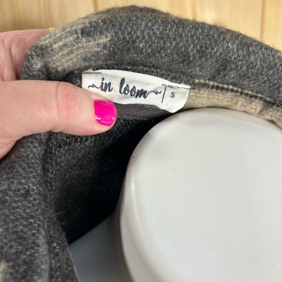 In Loom Aztec Shacket - Picture 3 of 3